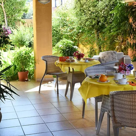 Il Girasole 3*
